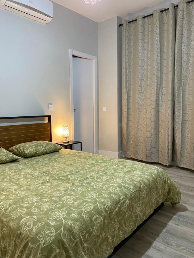 Centro De Carabanchel Calle Binefar Apartment